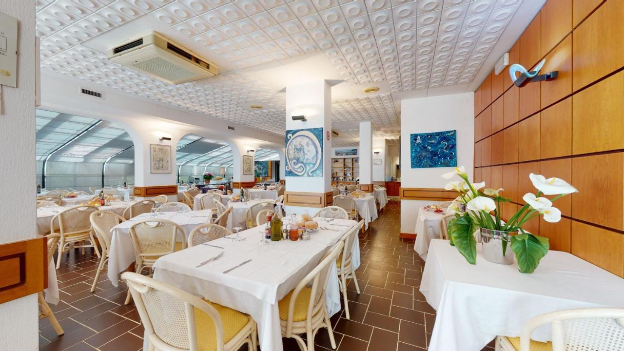 Hotel Zunino Spotorno Luaran gambar