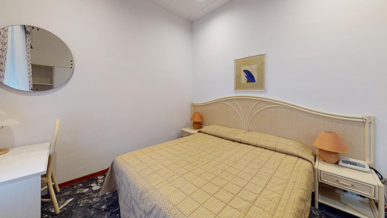 Hotel Zunino Spotorno Luaran gambar
