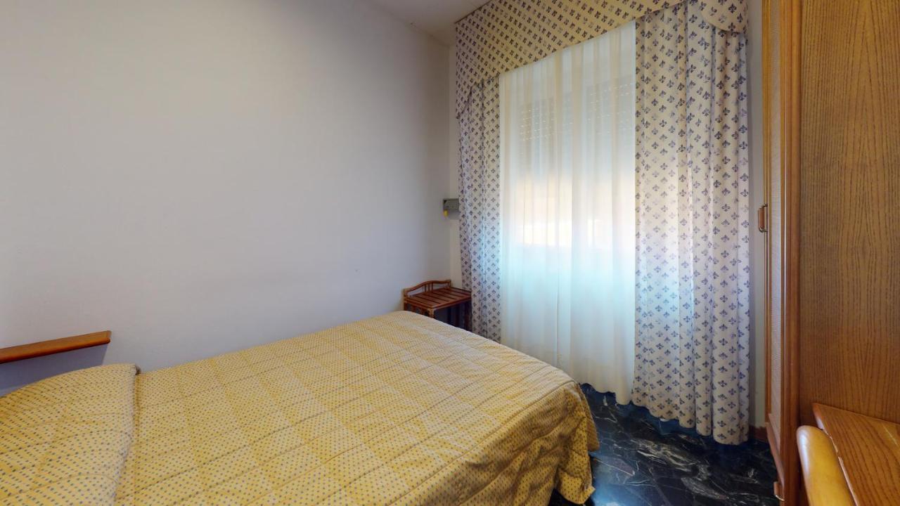 Hotel Zunino Spotorno Luaran gambar