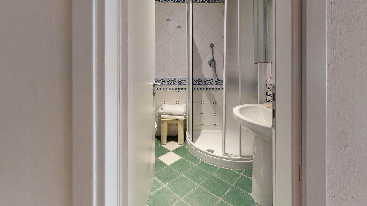 Hotel Zunino Spotorno Luaran gambar