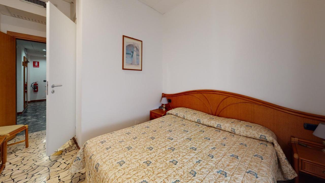 Hotel Zunino Spotorno Luaran gambar