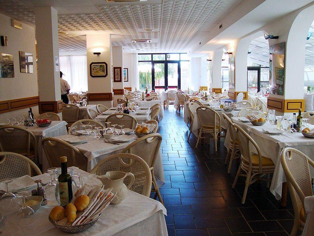 Hotel Zunino Spotorno Luaran gambar